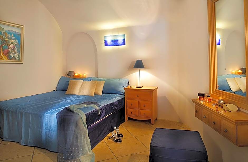 Tamarix Del Mar Suites