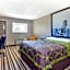 Super 8 by Wyndham Stockbridge