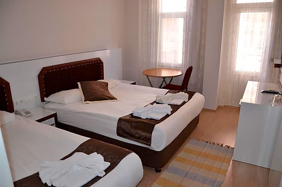 Photo 1 of 8 of Standard 1 Double Bed or 2 Beds