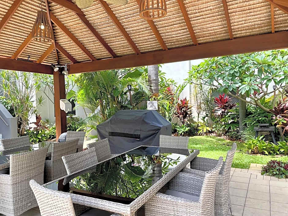 Burleigh Palms Holiday Apartments