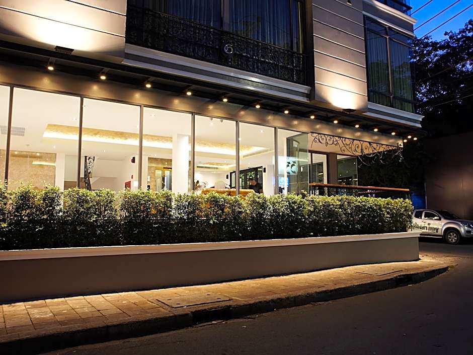 Aspira G Sukhumvit 33