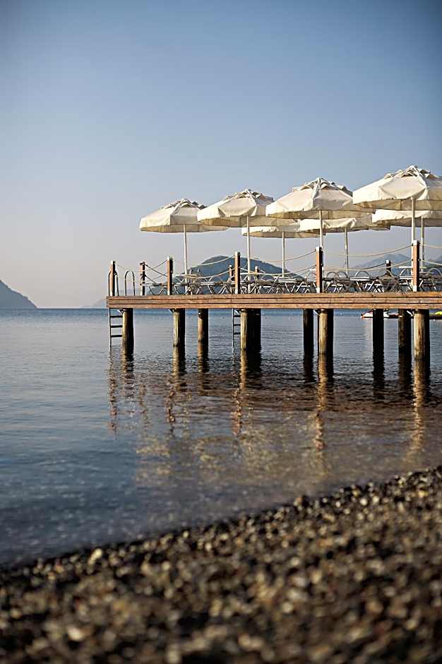 Emre Beach & Emre Hotel