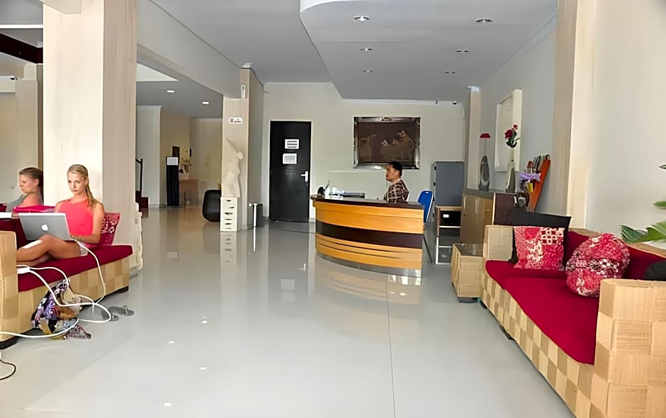 Puri Saron Denpasar Hotel