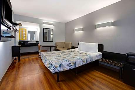 Motel 6-Sulphur Springs, TX