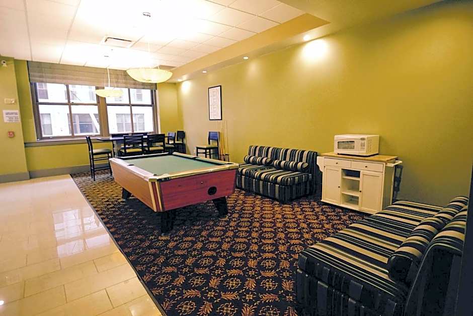 Holiday Inn Express Cleveland Downtown By IHG