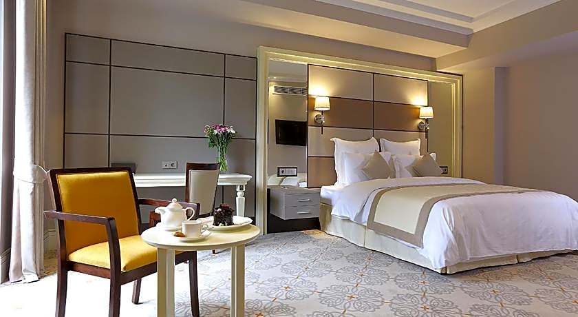 Ambassadori Tbilisi Hotel