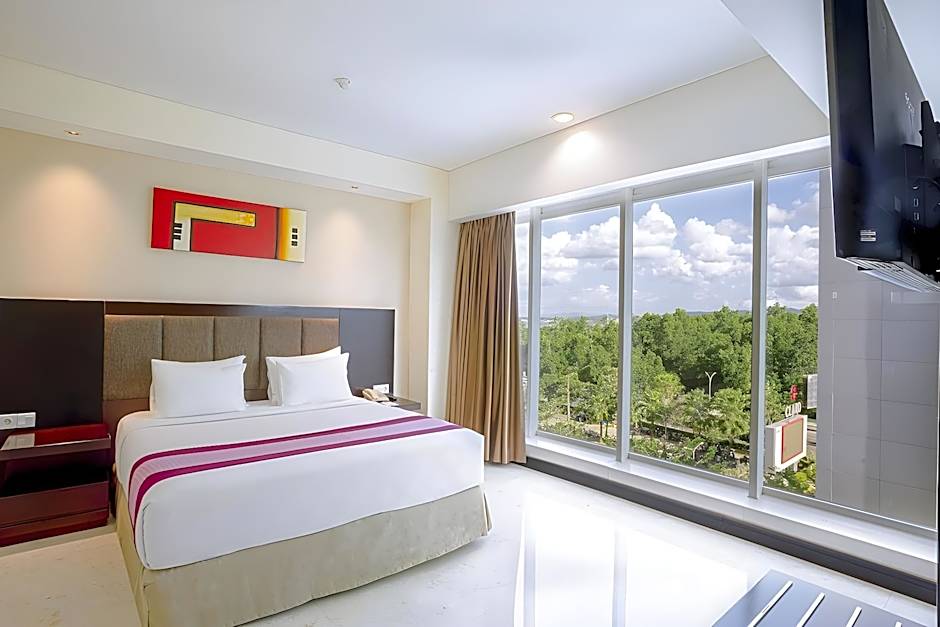 CLARO KENDARI (ex. Grand Clarion Hotel & Convention)