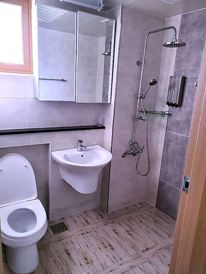 JS Residence Hotel Okpo