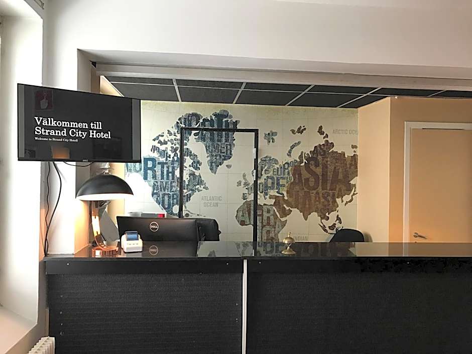 Strand City Hotel