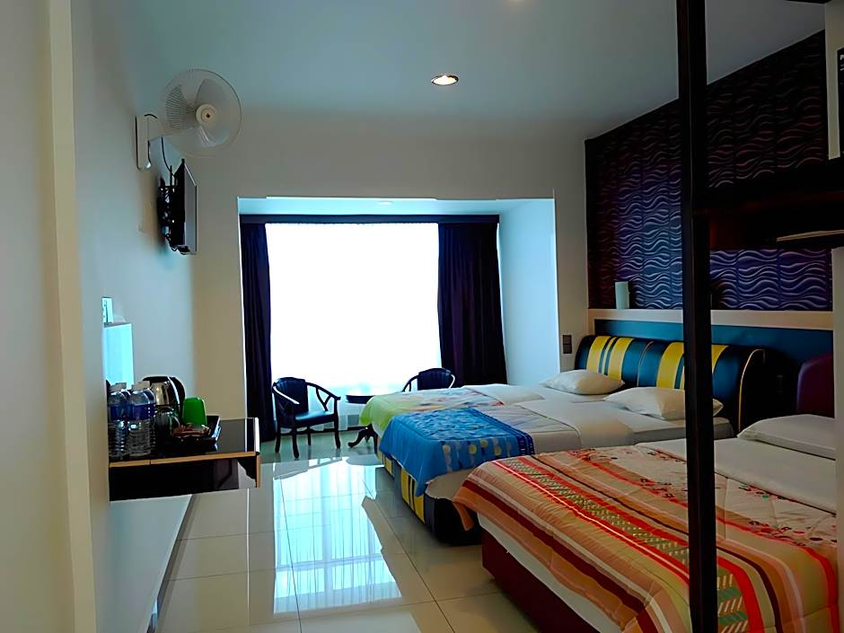 Strawberry Garden Hotel