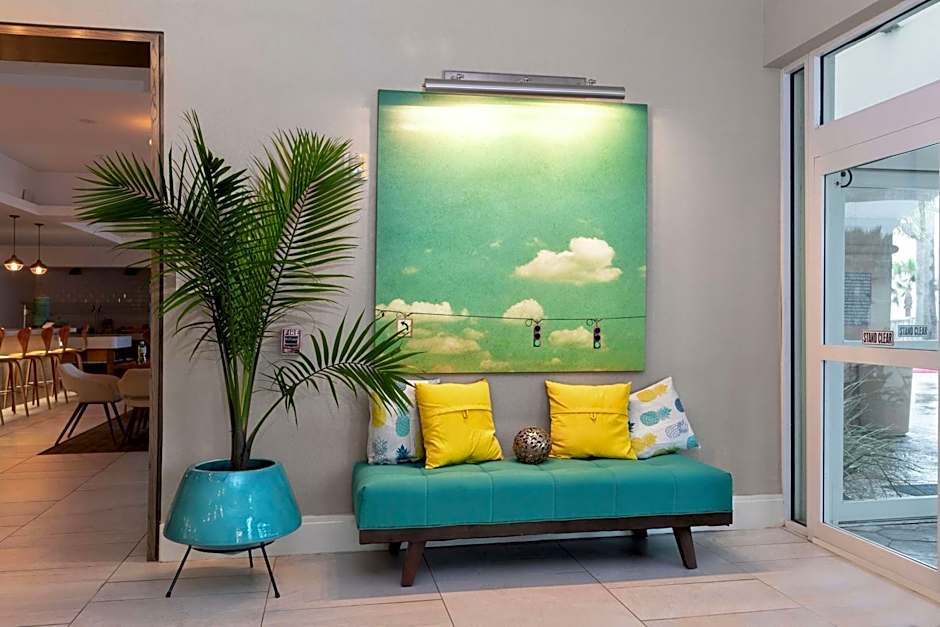 DoubleTree By Hilton Hotel Galveston Beach