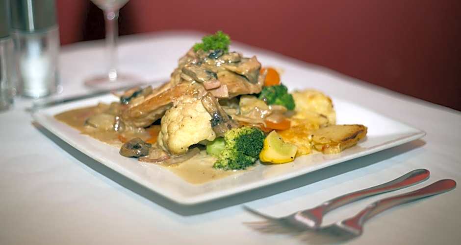 James Street Motor Inn