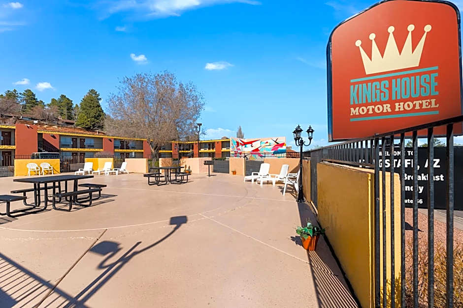 Kings House Motor Hotel