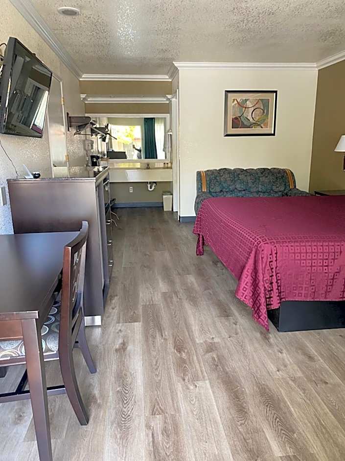 Atascadero Inn
