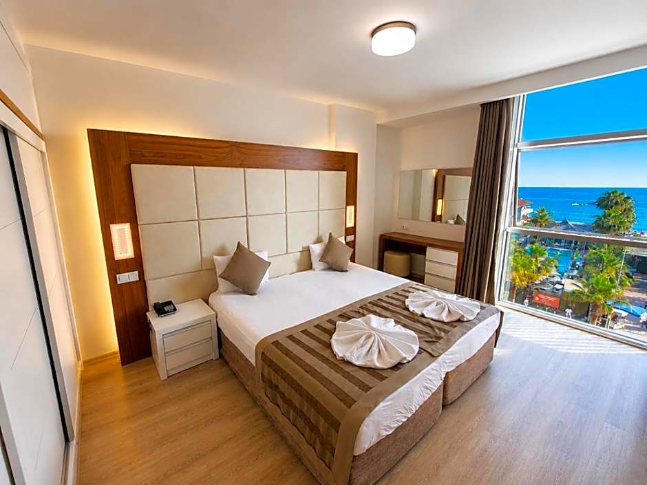 Delfino Apart Hotel