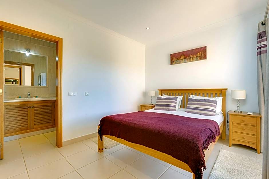 The View – Santo António Villas, Golf & Spa