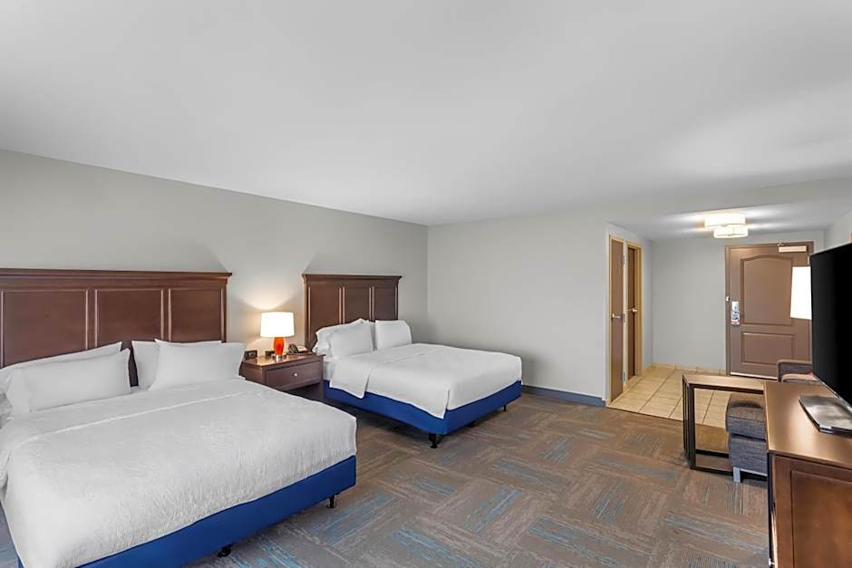 Hampton Inn By Hilton Huntington University Area