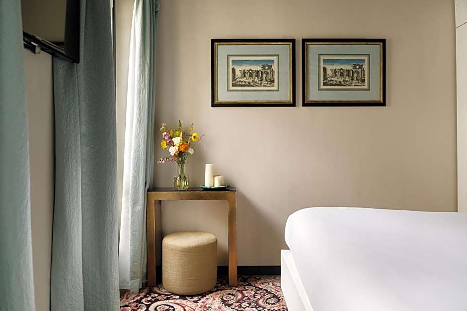 New Hotel REPUBLIQUE
