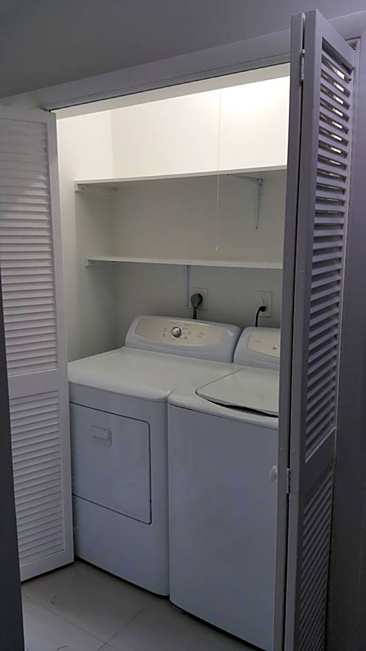 Downtown Hollywood Boutique Hotel