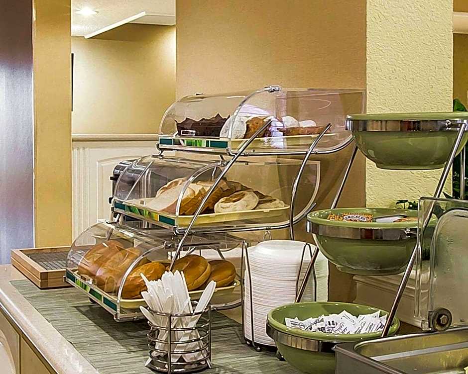 Quality Inn At The Mall - Valdosta