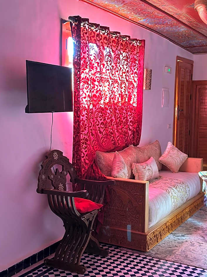 Riad Damia Suite & Spa