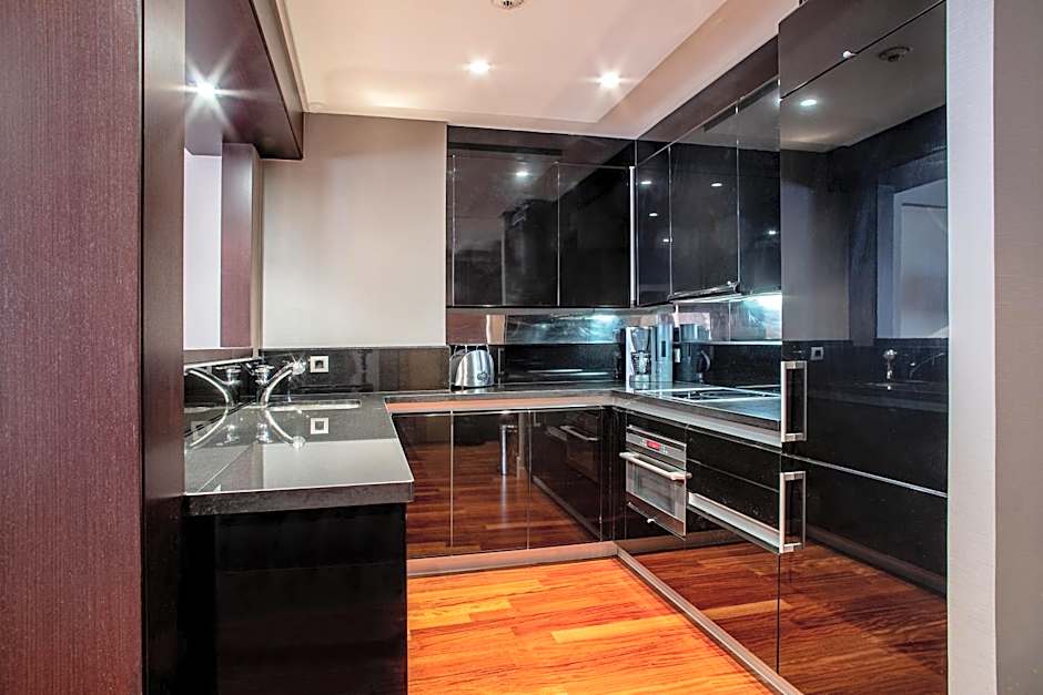 Washington Parquesol Suites & Hotel