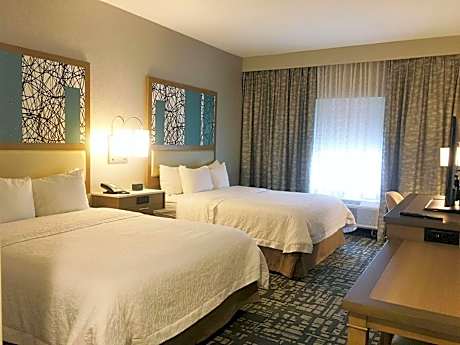 Queen Room with Two Queen Beds - Non-Smoking