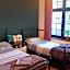 Hour Glass Hotel