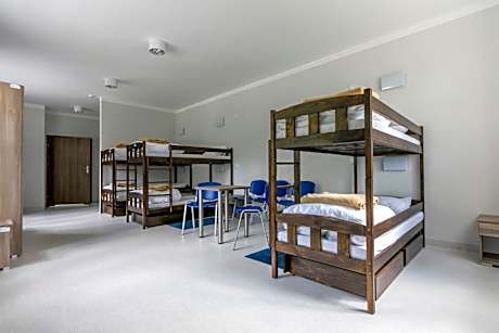 Bed in 6-Bed Mixed Dormitory Room