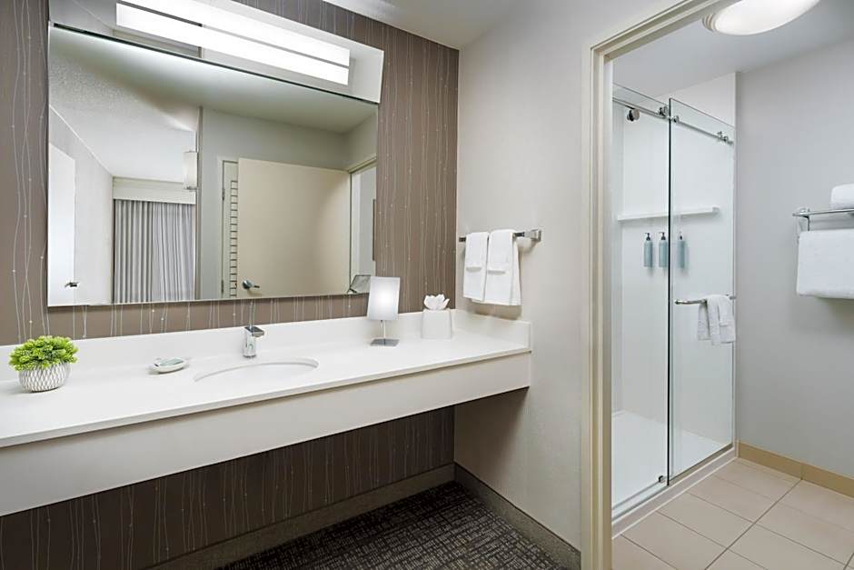 Courtyard by Marriott Roseville Galleria Mall/Creekside Ridge Drive