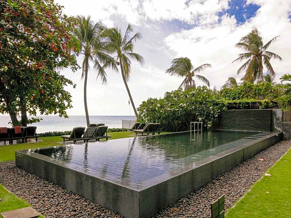 Buri Rasa Village Hotel