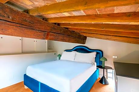 1 Bedroom Apartment with Sofa Bed - Duplex - No Kitchen