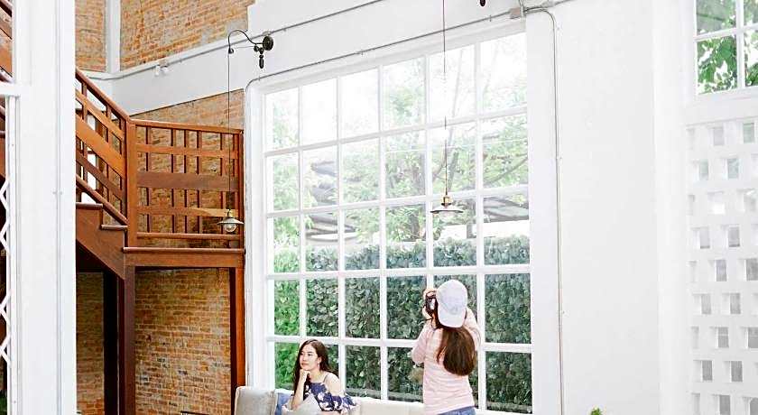 Memmoth Hostel In Lampang