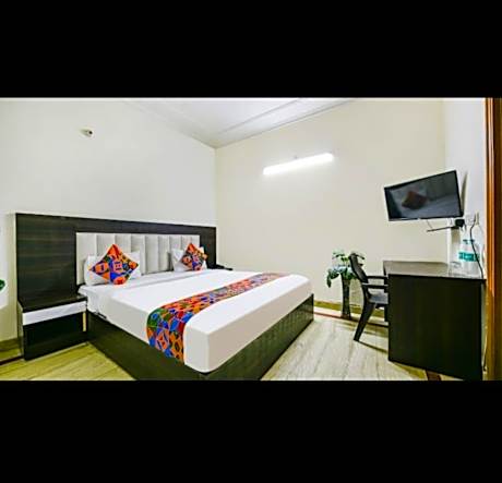 Viraj Guest House 