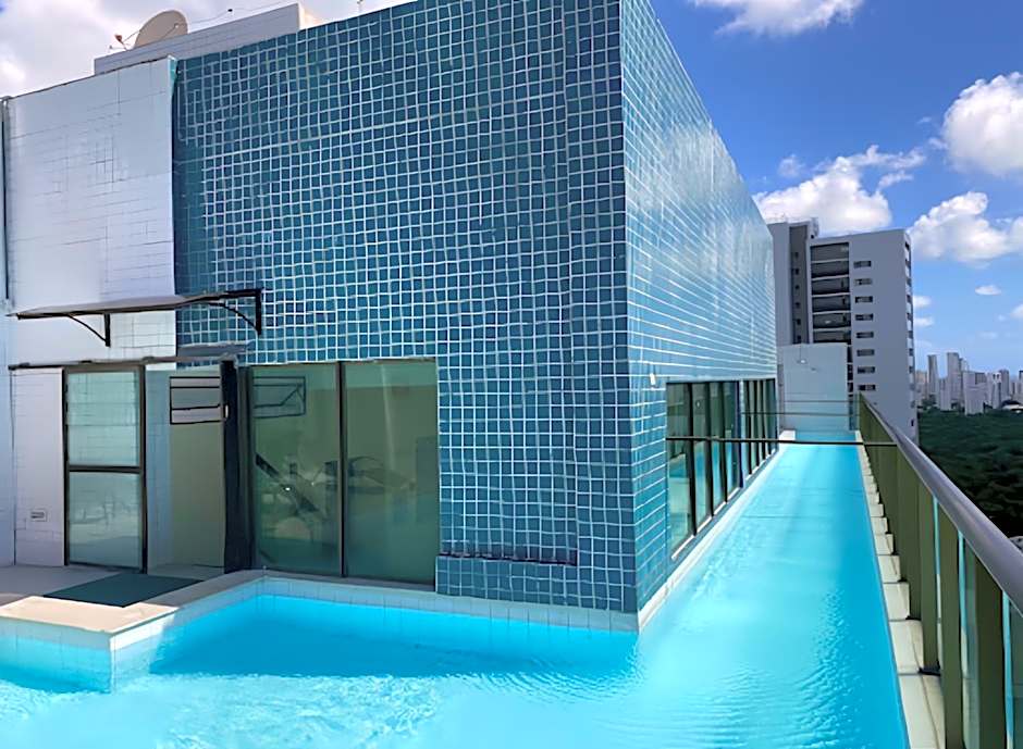 FLAT Boa Viagem - 50m da Praia - Garagem GRÁTIS - 24H CHECK IN - SEM AR CONDICIONADO