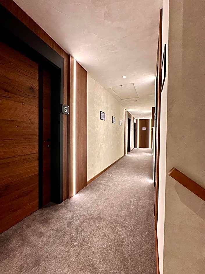 Hôtel Restaurant & Spa Les Planets