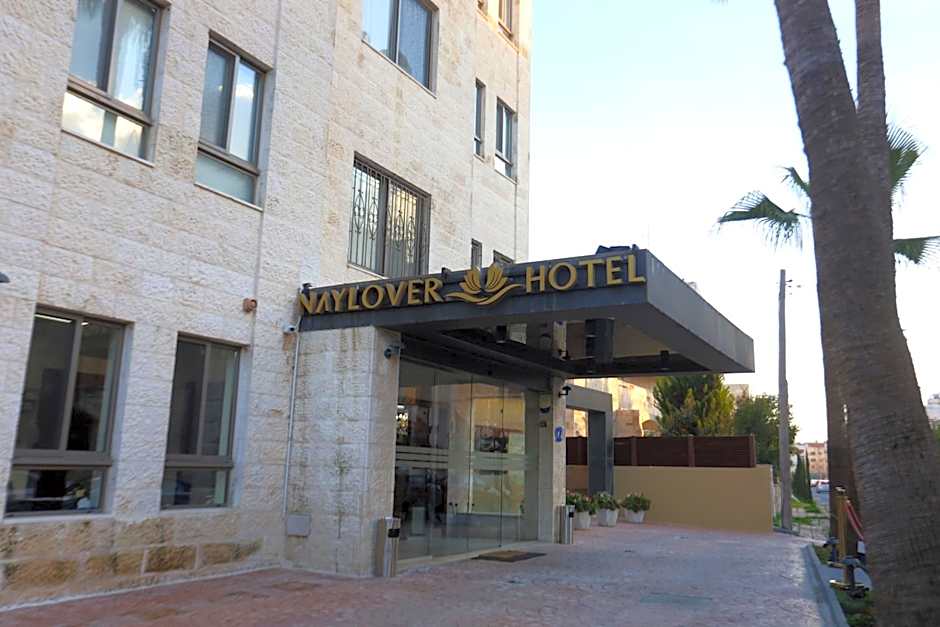 Naylover Hotel Suites