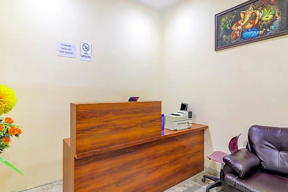 R Square Elite By OYO Rooms – Hyderabad, IA