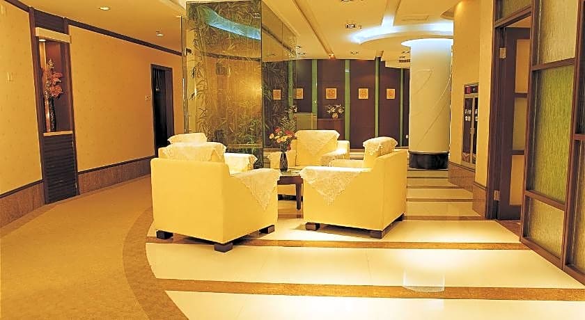 Xinhua Hotel