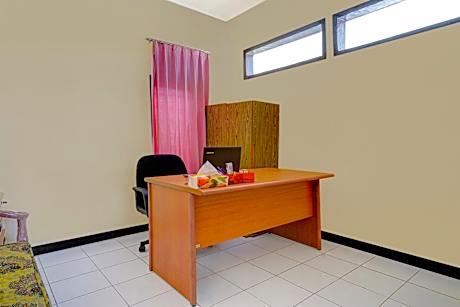 OYO Life 91116 Pelangi Residence Syariah