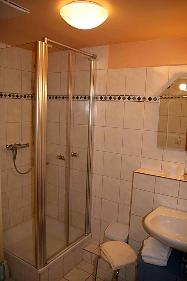 Albertus Paris Aparthotel