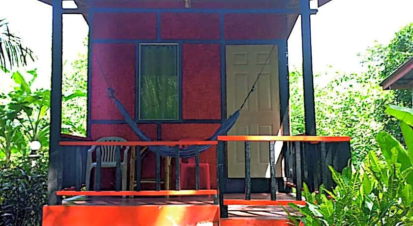 Lanta Maikeaw Bungalow