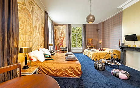 Deluxe Double Room with Shower