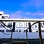 FUN HOTEL