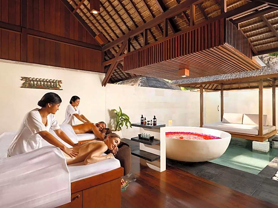 Nusa Dua Beach Hotel and Spa - Handwritten Collection