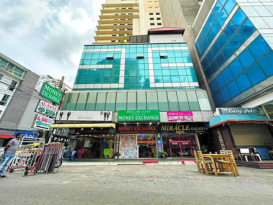 Miracle Gallery Hotel