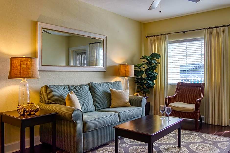 Harbourside Resort, a New Hotel Collection Property