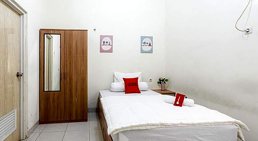 RedDoorz Syariah near Assalaam - UMS