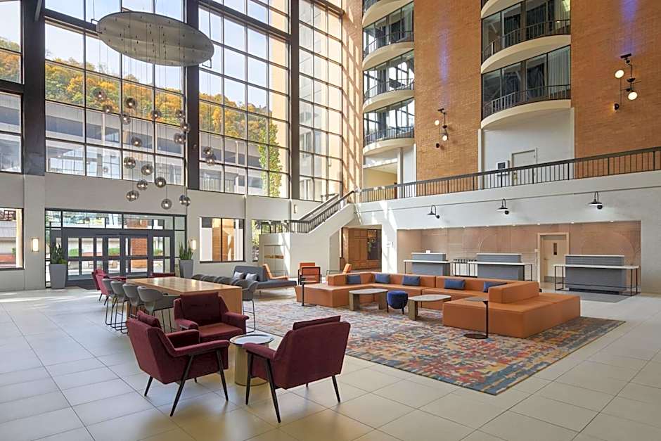 Sheraton Pittsburgh Hotel At Station Square