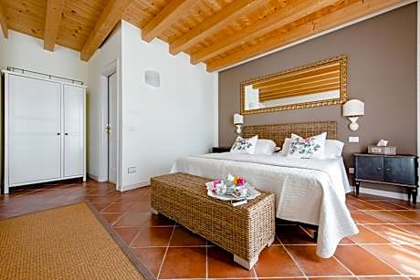 King Room with Garden View